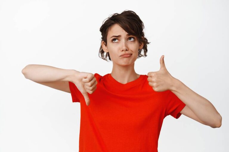 femme perplexe